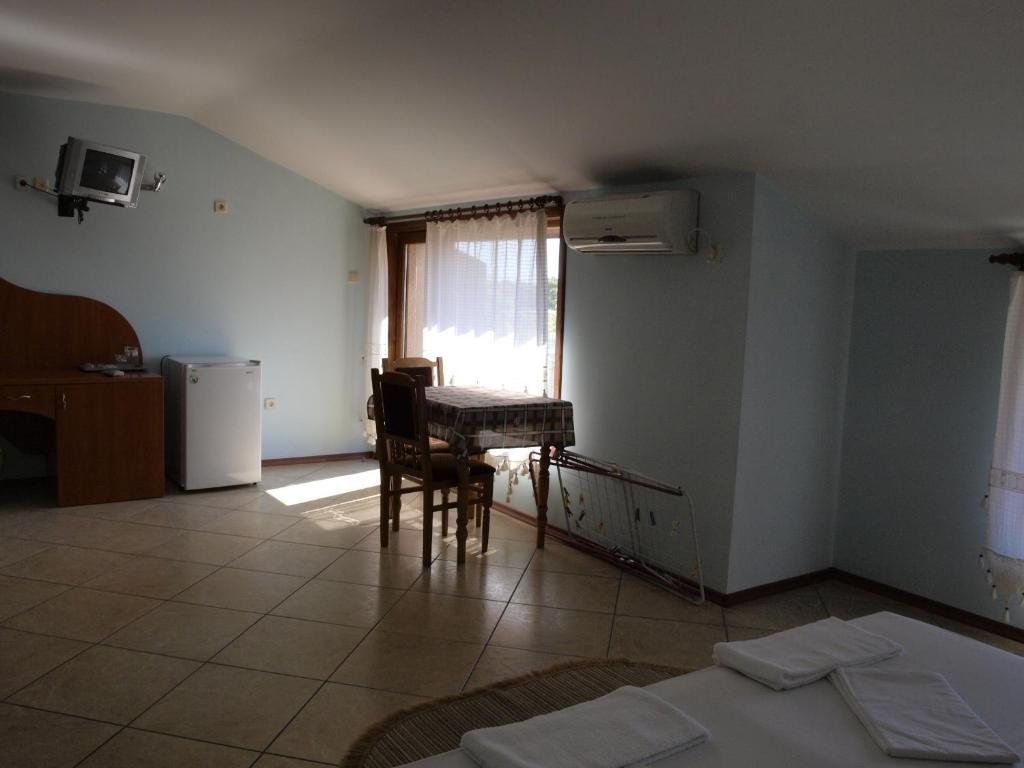 Guestrooms Hema Σωζόπολη Δωμάτιο φωτογραφία
